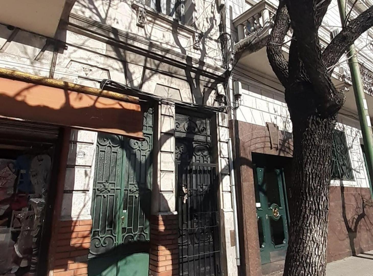 Foto de Venta PH 3 amb planta baja Barracas. Para reciclar, imagen 1