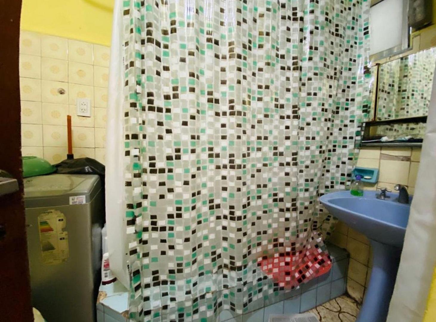 Foto de Venta PH 3 amb planta baja Barracas. Para reciclar, imagen 4