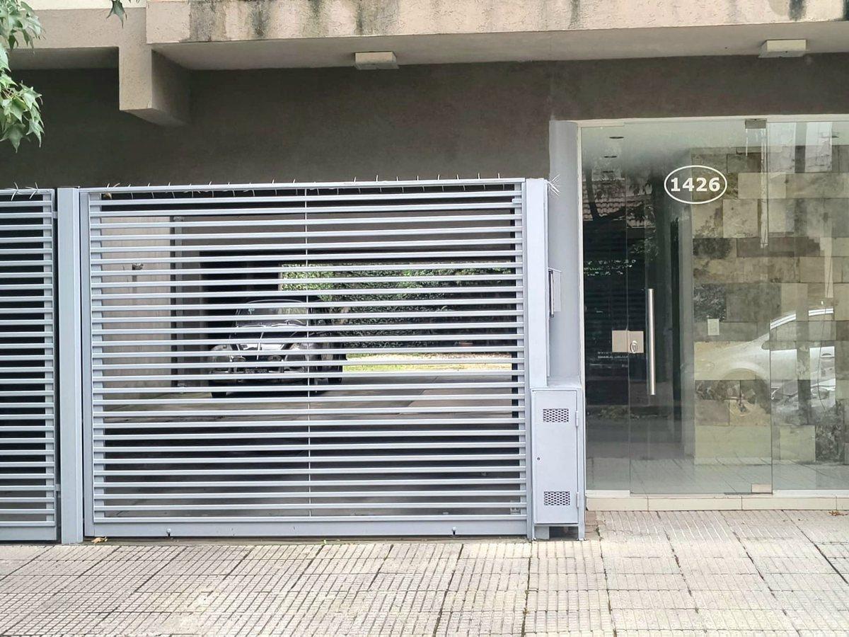 Foto de Venta cochera planta baja cubierta centro Martinez, imagen 1