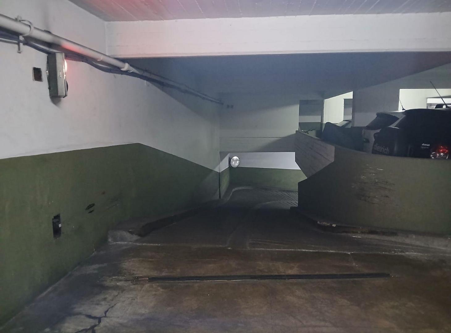Foto de VENTA COCHERA EN COLEGIALES, imagen 4