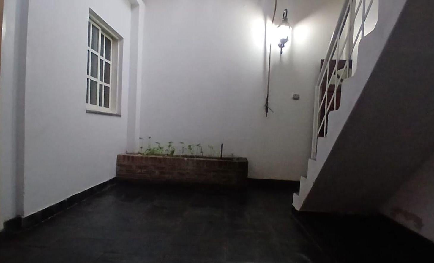 Foto de PH DE 2 AMB CON PATIO Y TERRAZA PROPIA EN SAAVEDRA, imagen 4