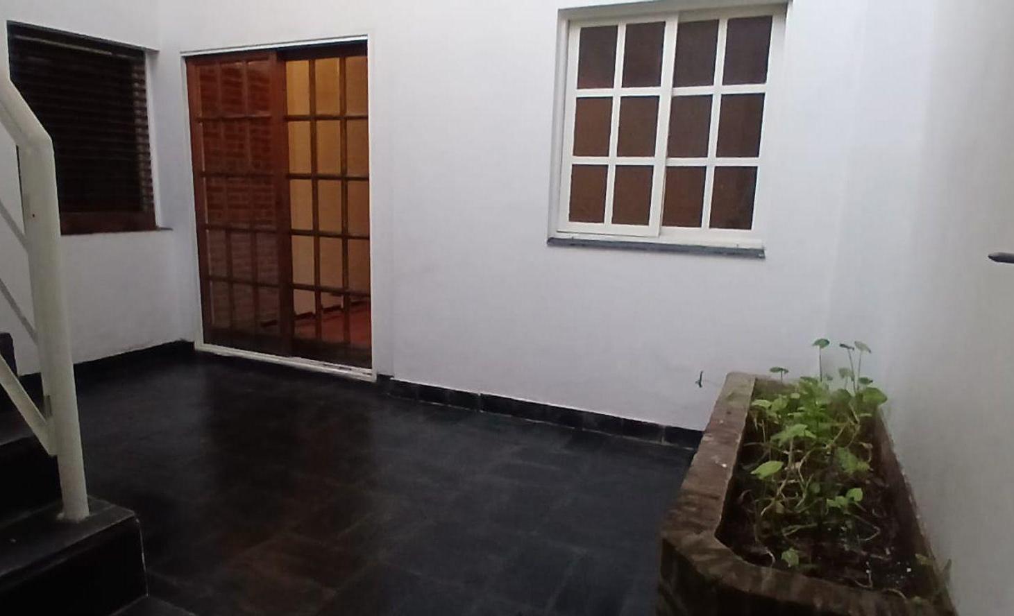 Foto de PH DE 2 AMB CON PATIO Y TERRAZA PROPIA EN SAAVEDRA, imagen 2