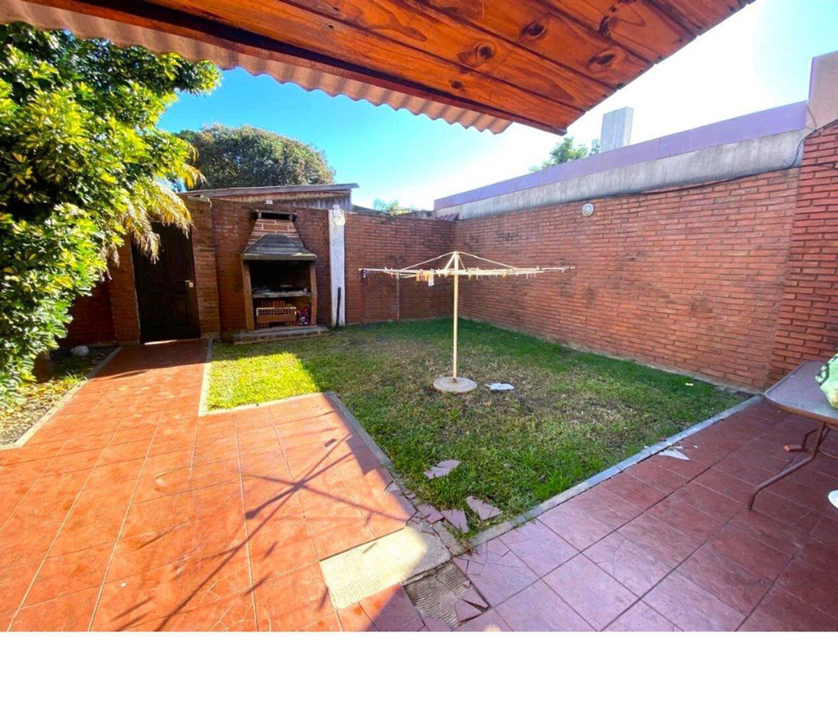 Foto de VENTA PH 4 AMB MUNRO - JARDÍN PARRILLA EST FLORIDA, imagen 1