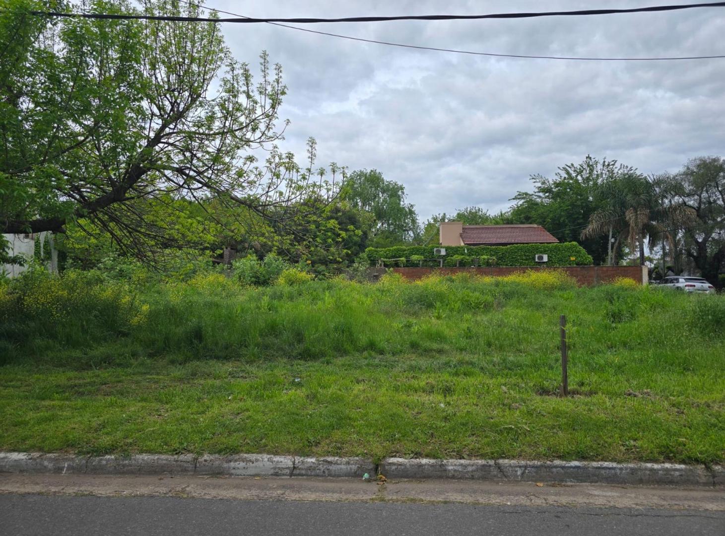 Foto de Venta Terreno de 648 m² en Esquina - PILAR CENTRO, imagen 1