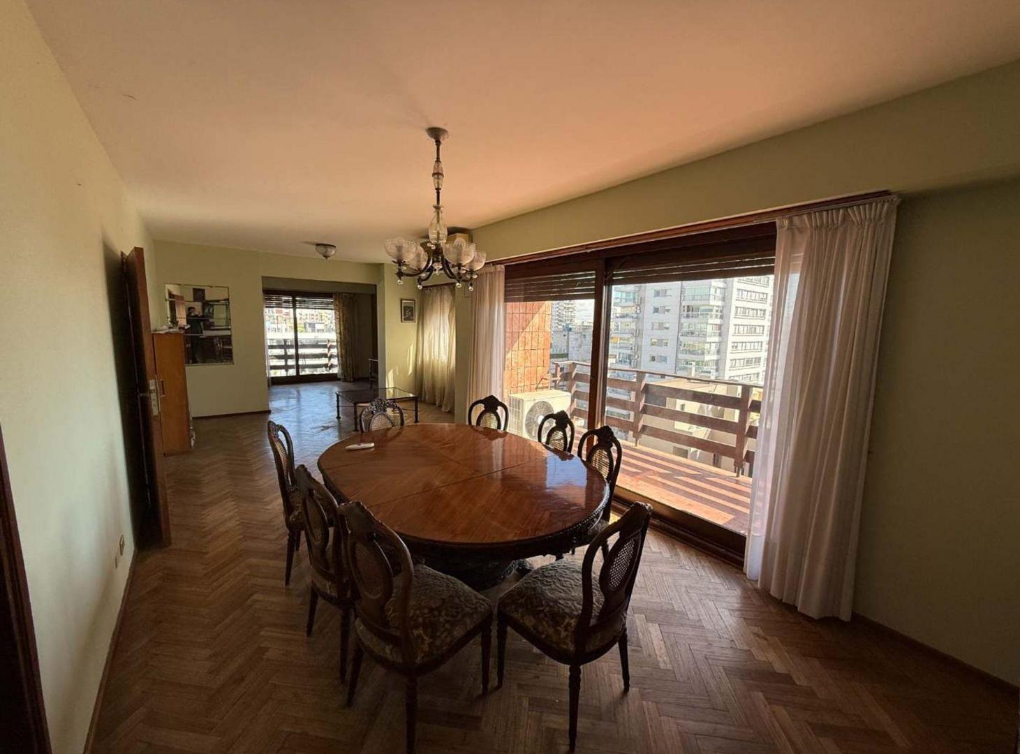 Foto de Venta 4 amb con dependencia y cochera, en Cañitas, imagen 1