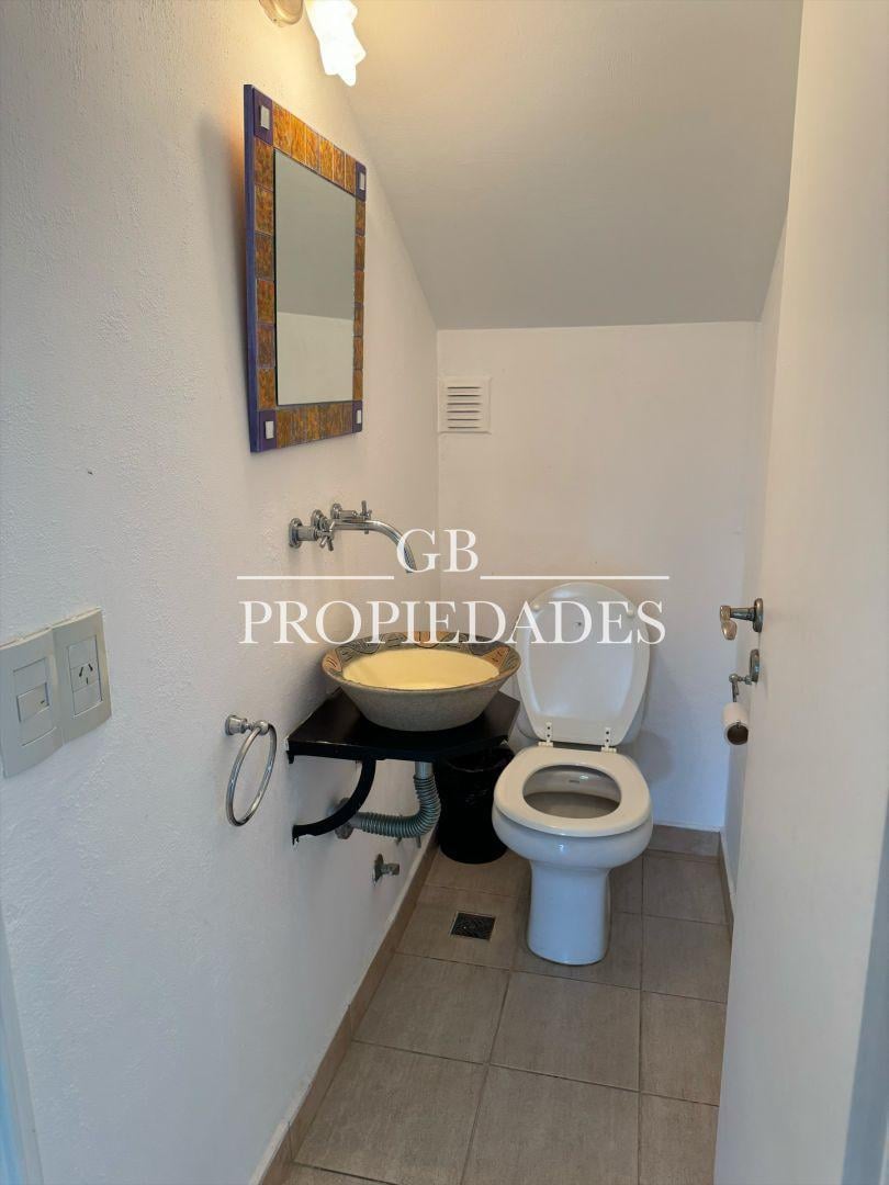 Venta de Casa 6 AMBIENTES en Campo Grande, Pilar