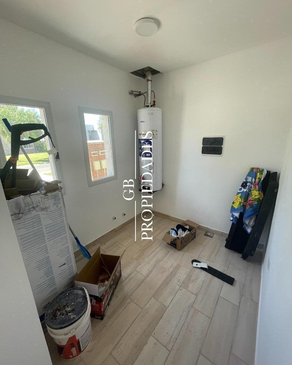 Venta de Casa 5 AMBIENTES en San Ramón, Pilar