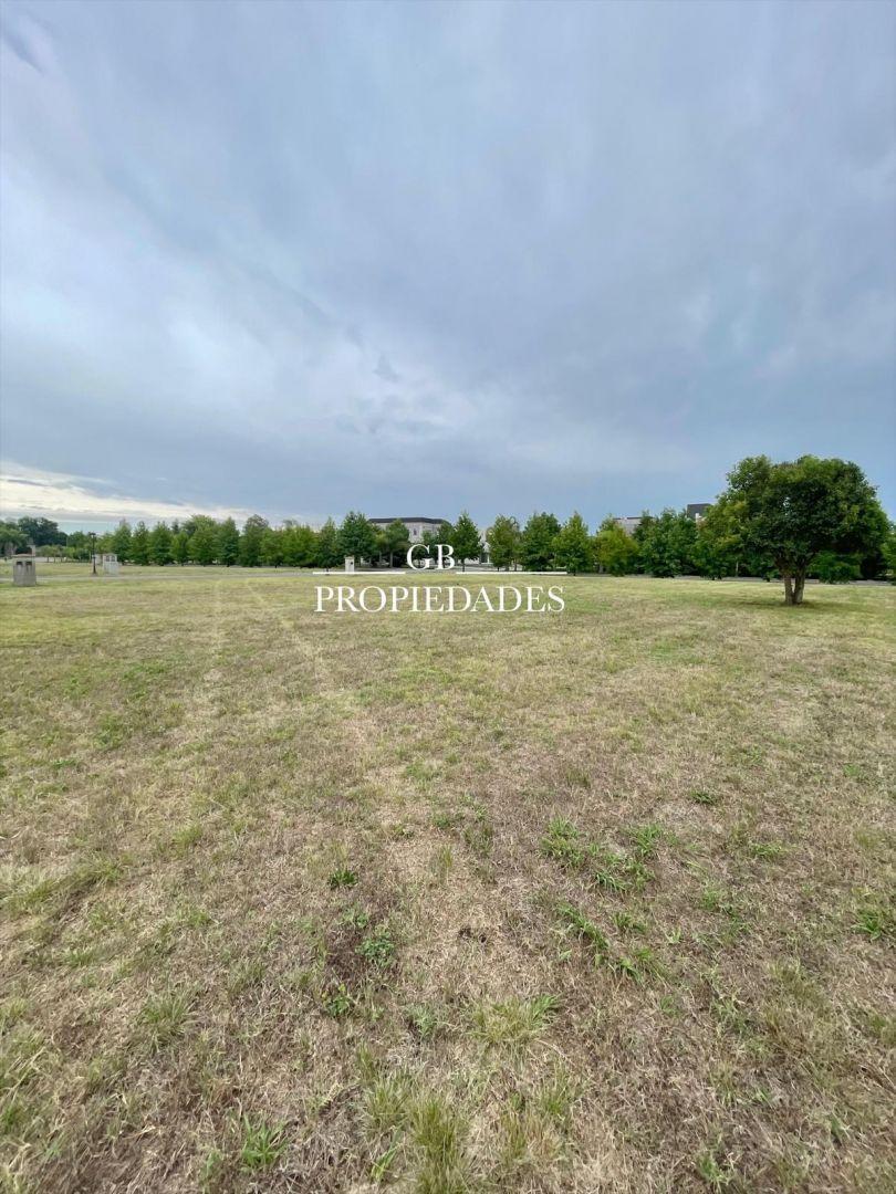 Venta de Lote en Chateau Pilar, Pilar
