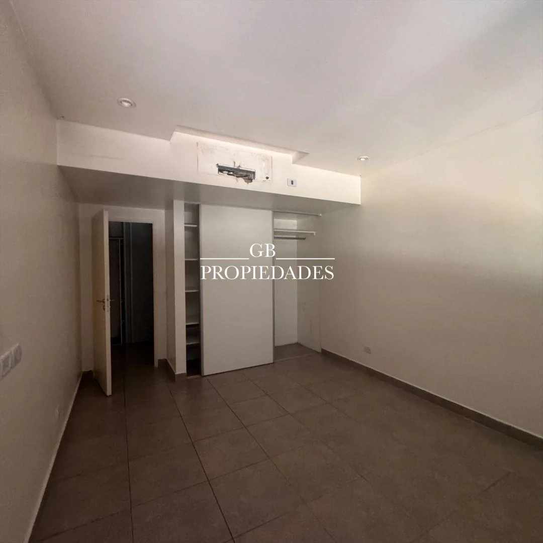 Venta de Departamento 3 Ambientes, 2 dormitorios, en 46 Plaza, Pilar