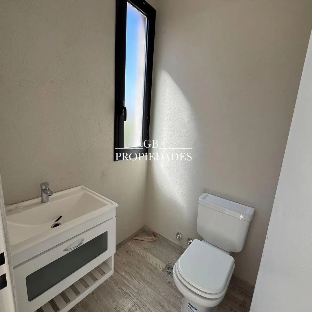 Venta de Casa 4 Ambientes en Santa Emilia, Pilar 5