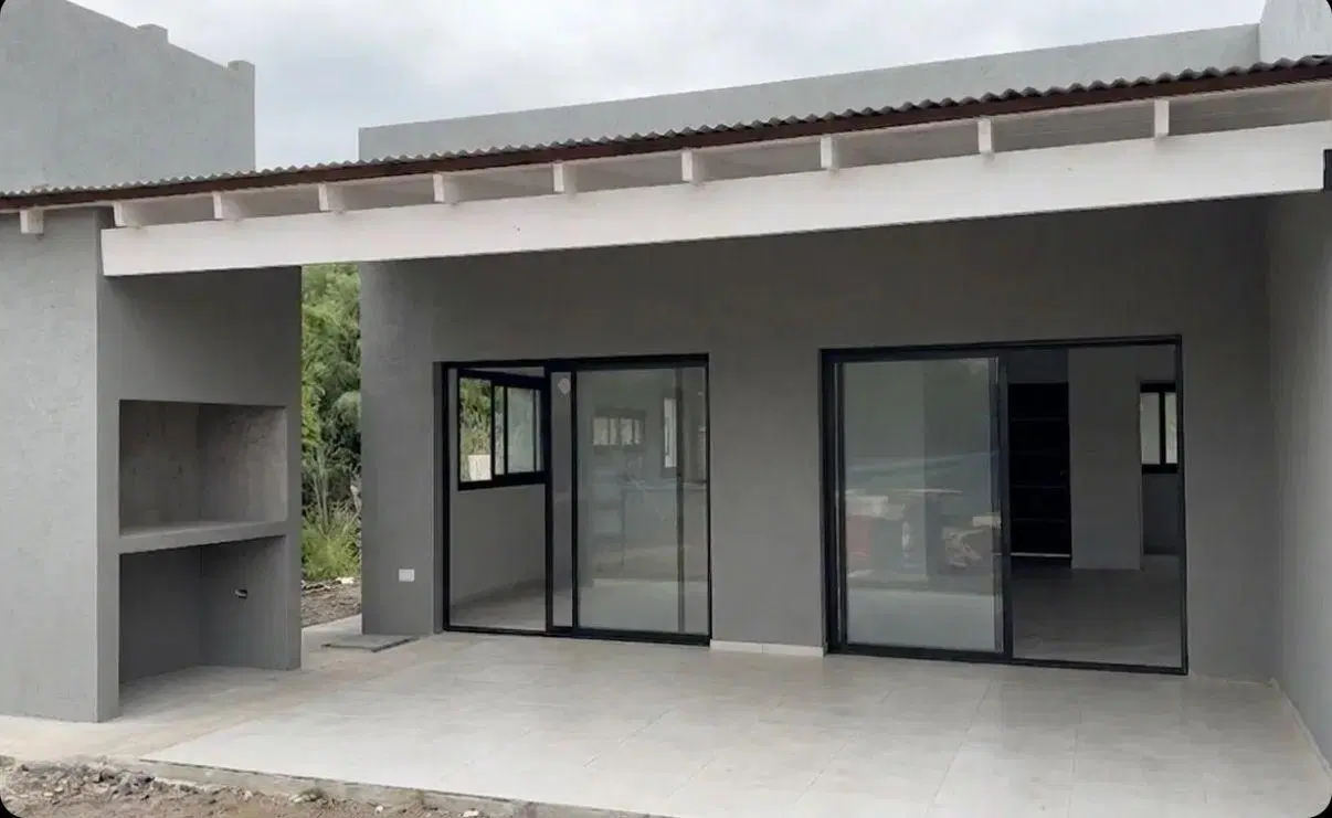 Venta de Casa 4 Ambientes en San Ramón, Pilar 1