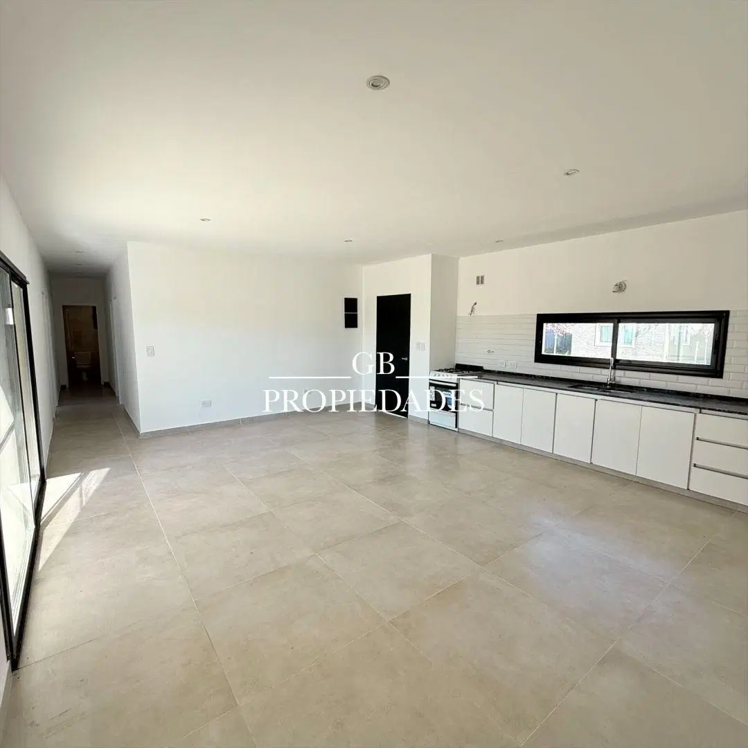 Alquiler de Casa 4 Ambientes en San Ramón, Pilar 3