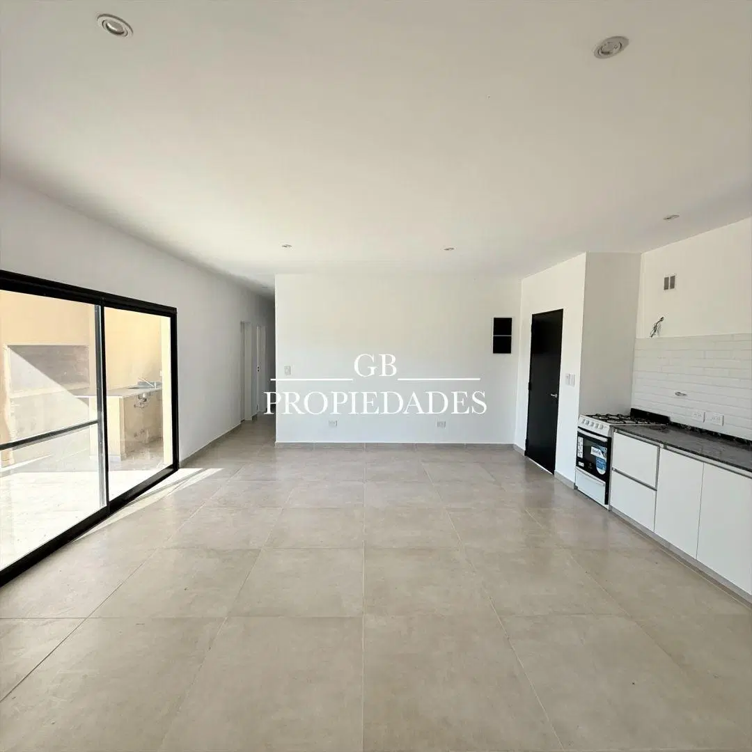 Alquiler de Casa 4 Ambientes en San Ramón, Pilar 8