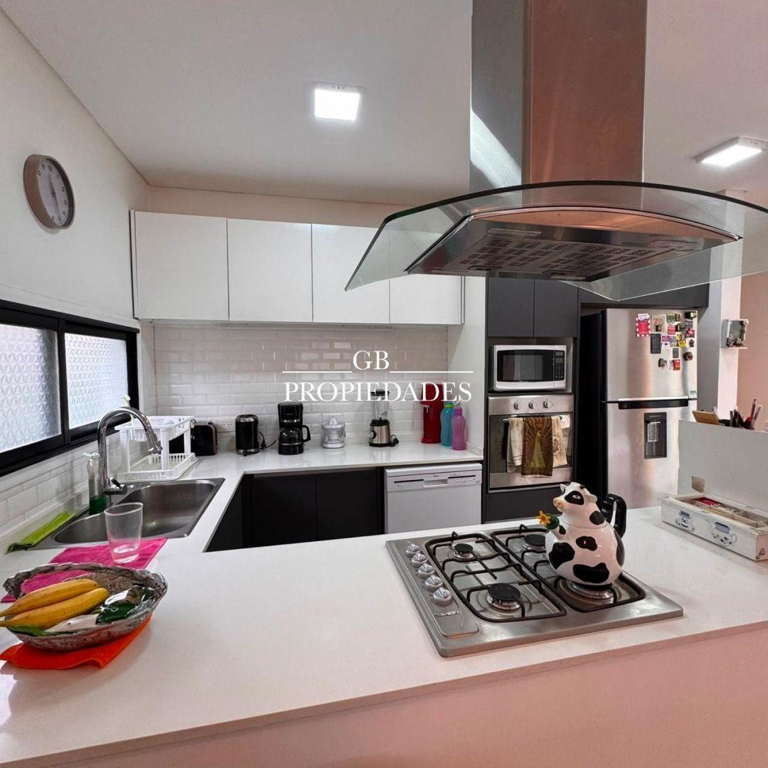 Foto de Venta de Casa en Santa Emilia, Pilar, imagen 3