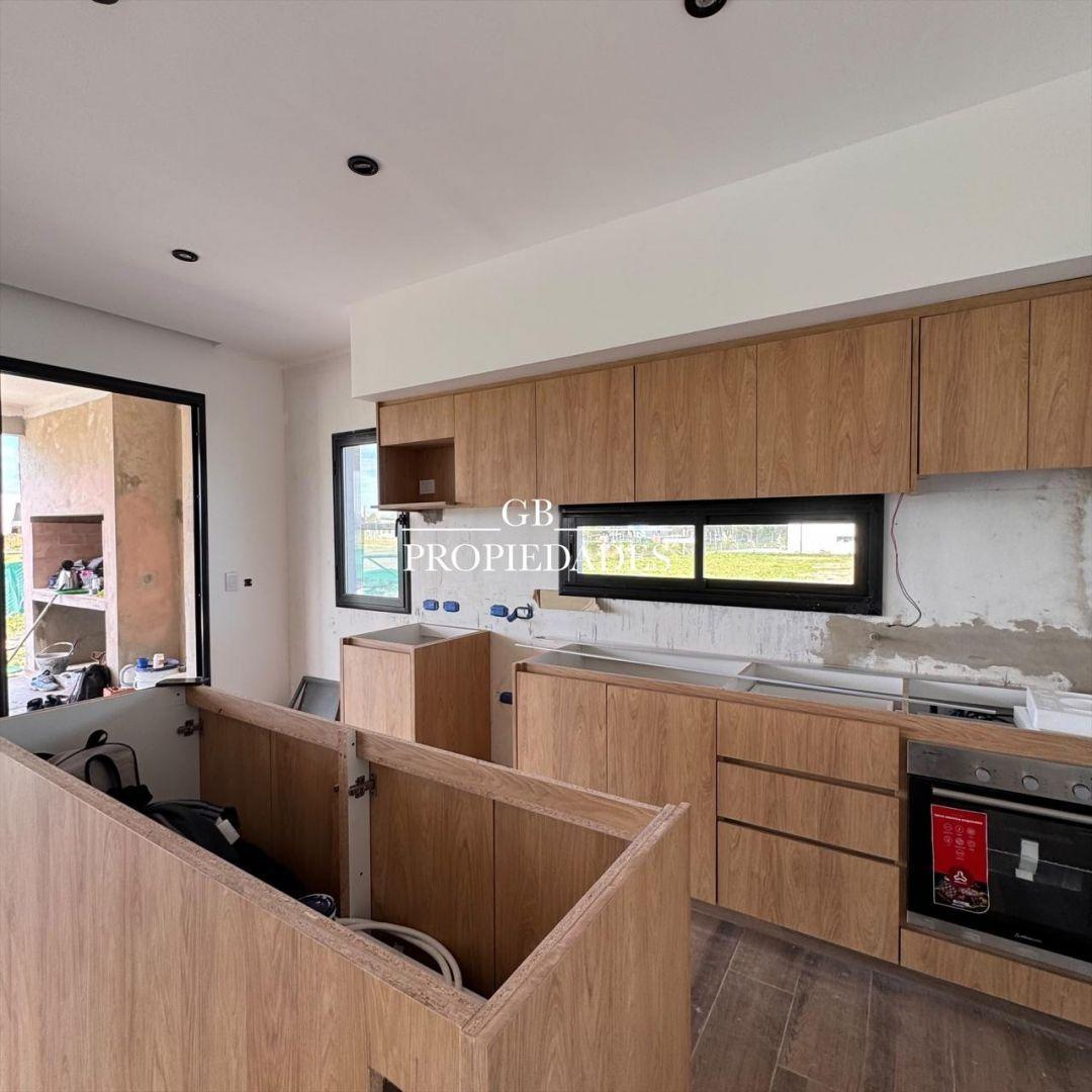 Foto de Venta de Casa 5 ambientes en Santa Sofia, Pilar, imagen 3