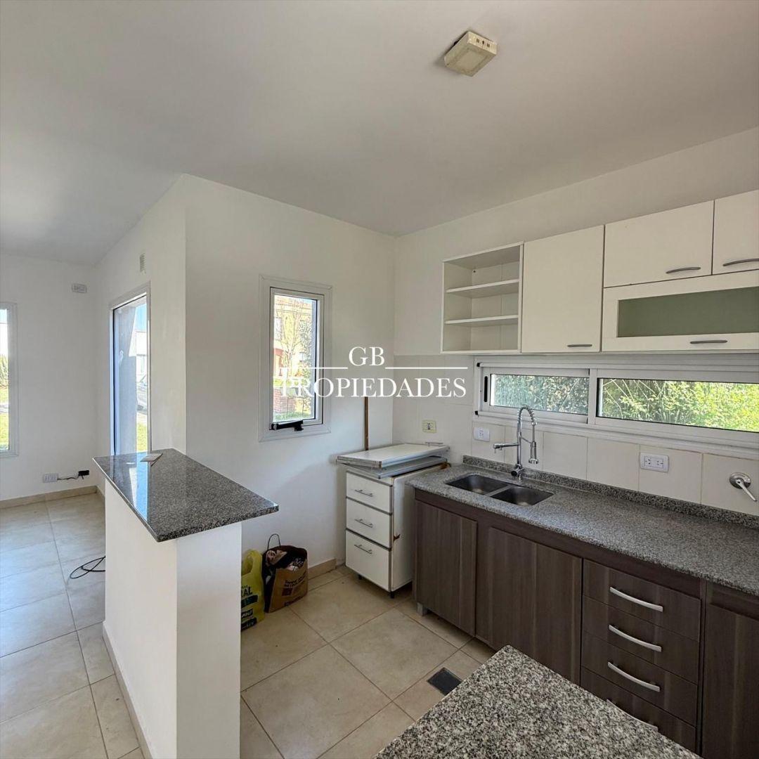 Foto de Alquiler de Casa 4 Ambientes en San Eduardo, Pilar, imagen 5