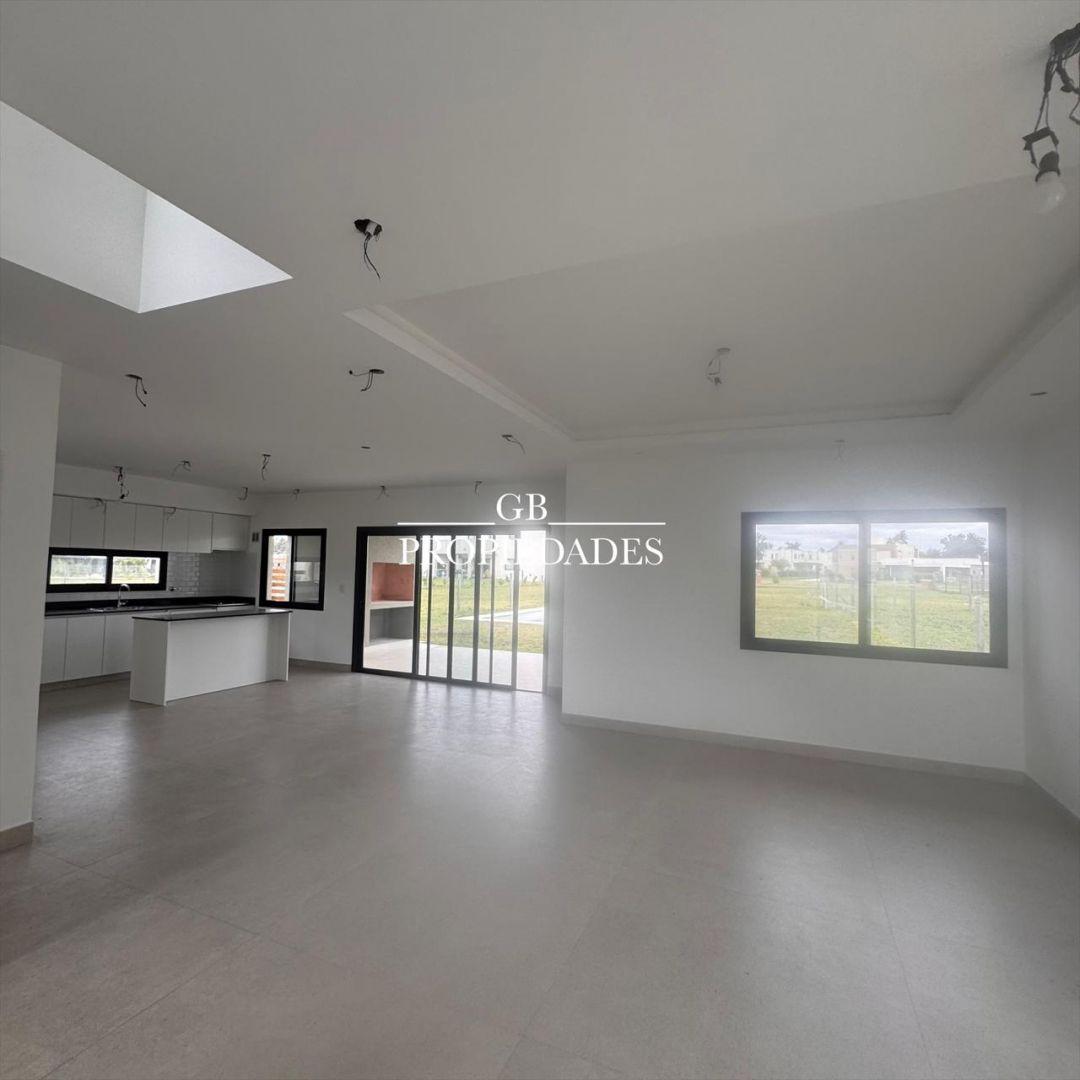 Foto de Casa 5 ambientes. | santa elisa, imagen 4