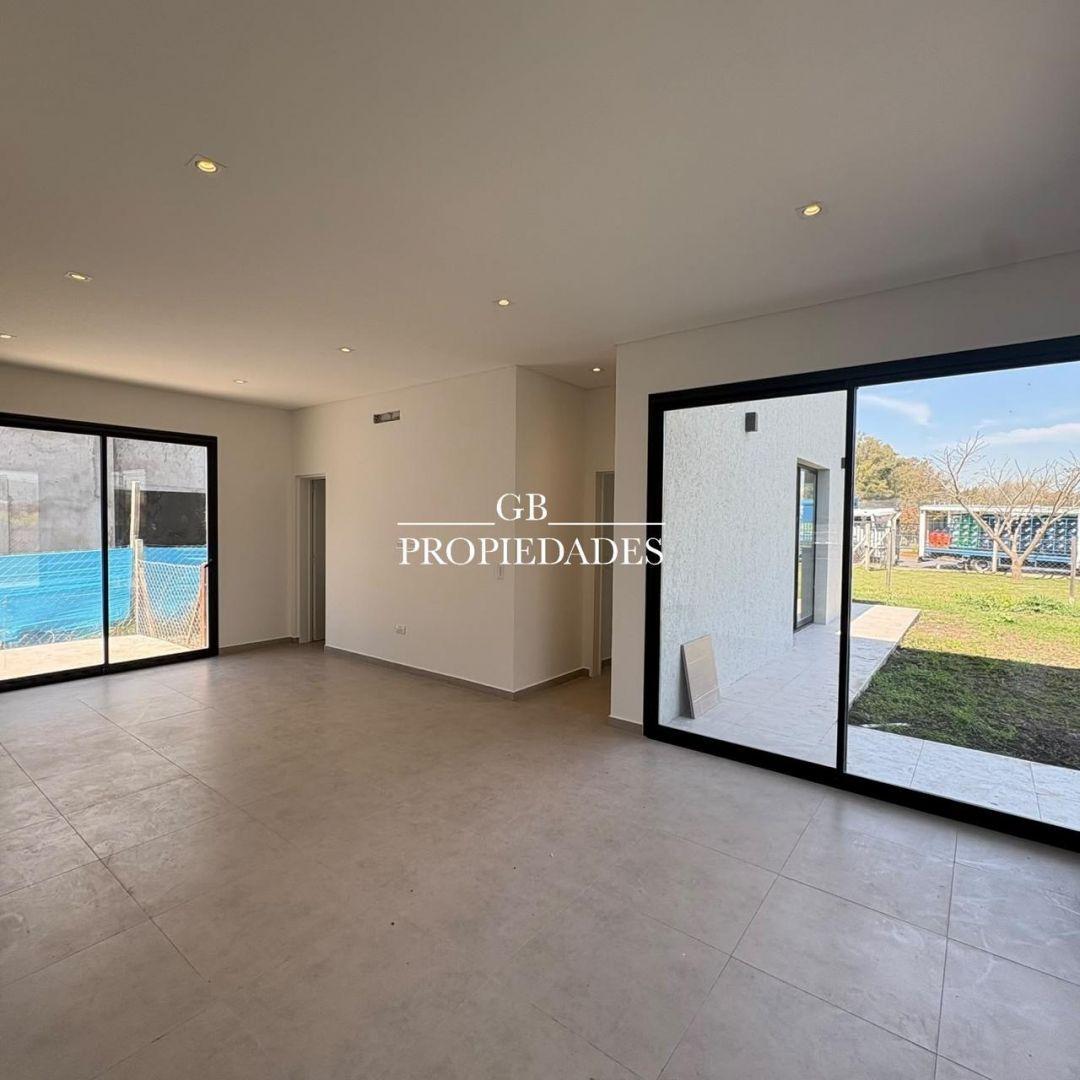 Foto de Venta de Casa 5 Ambientes en Santa Lucia, Pilar, imagen 5