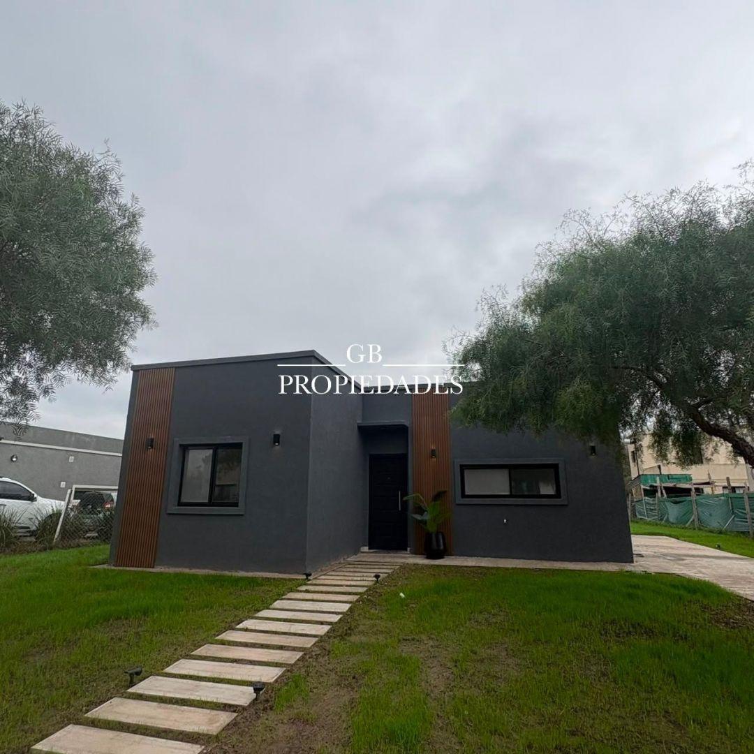 Foto de Venta de Casa 4 Ambientes en San Ramón, Pilar, imagen 1
