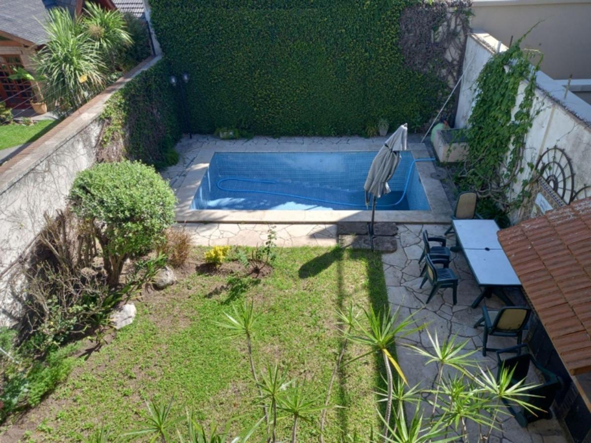 Casa 6 Ambientes Parque Pileta Venta Urquiza 5