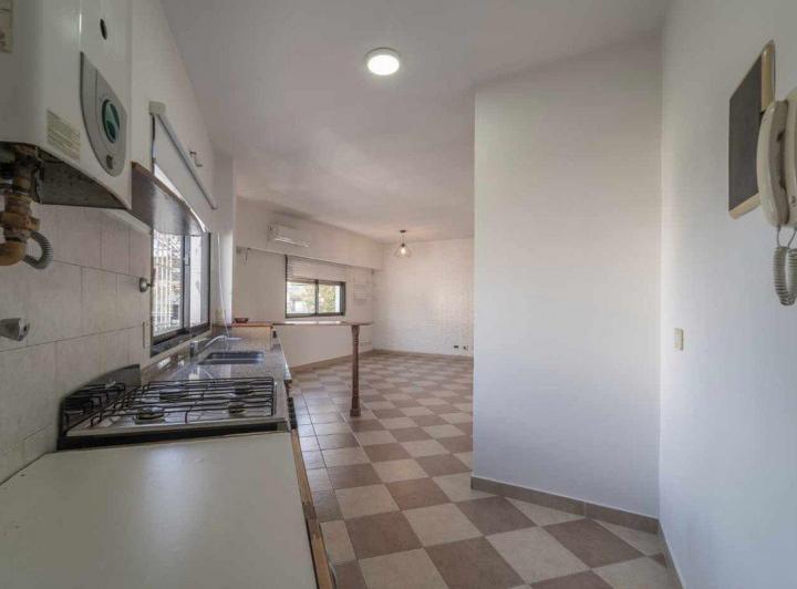 VENDE 3 AMB CON TERRAZA 99M2 TOT  SIN EXPENSAS 3