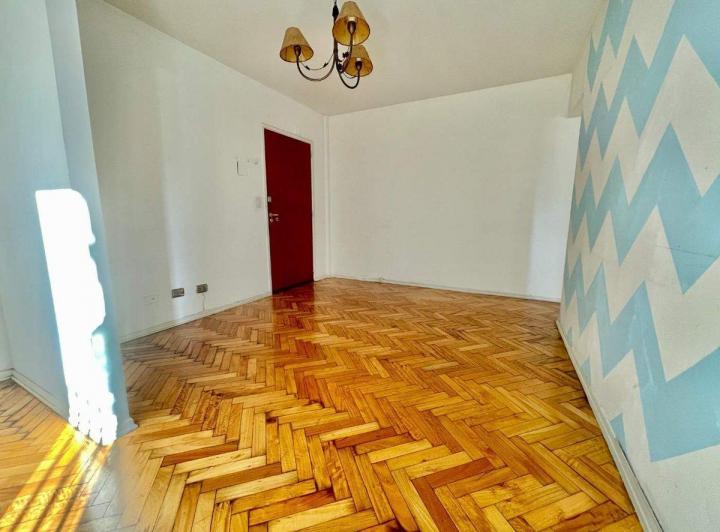 Venta Dpto 2 Amb+Escritorio |Almagro |Muy luminoso 3