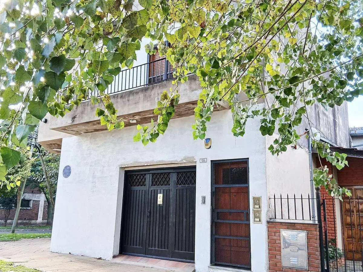 Venta en bloque  PB y PA c/cocheras Impecable!! 5