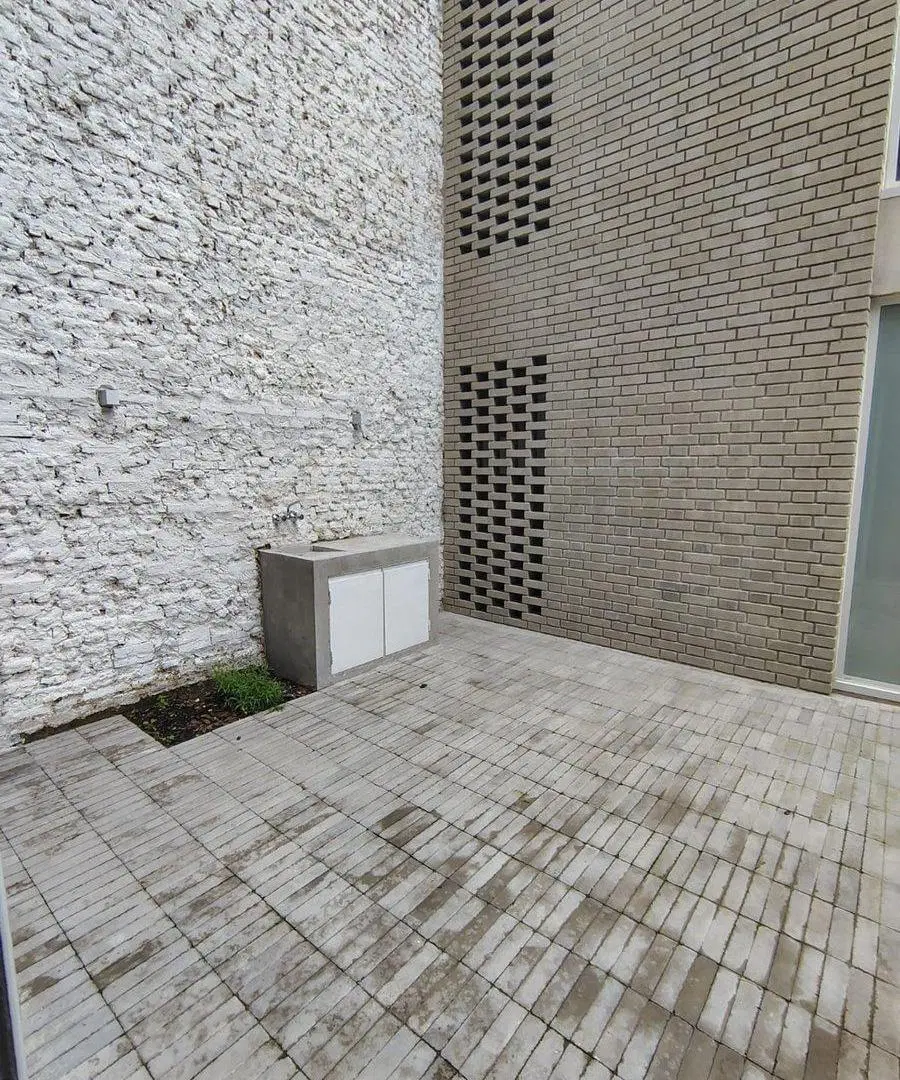 Dpto, 2 ambientes en PB con un amplio patio propio 4