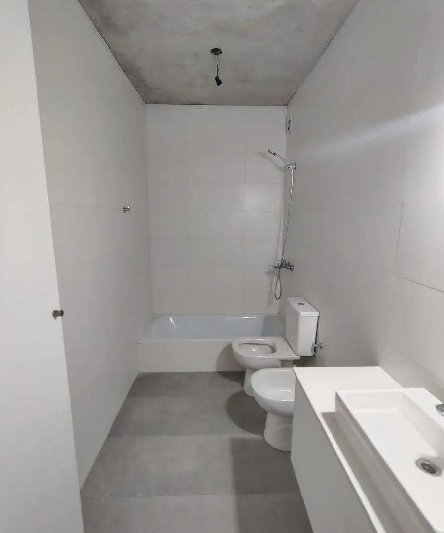 Dpto, 2 ambientes en PB con un amplio patio propio 2