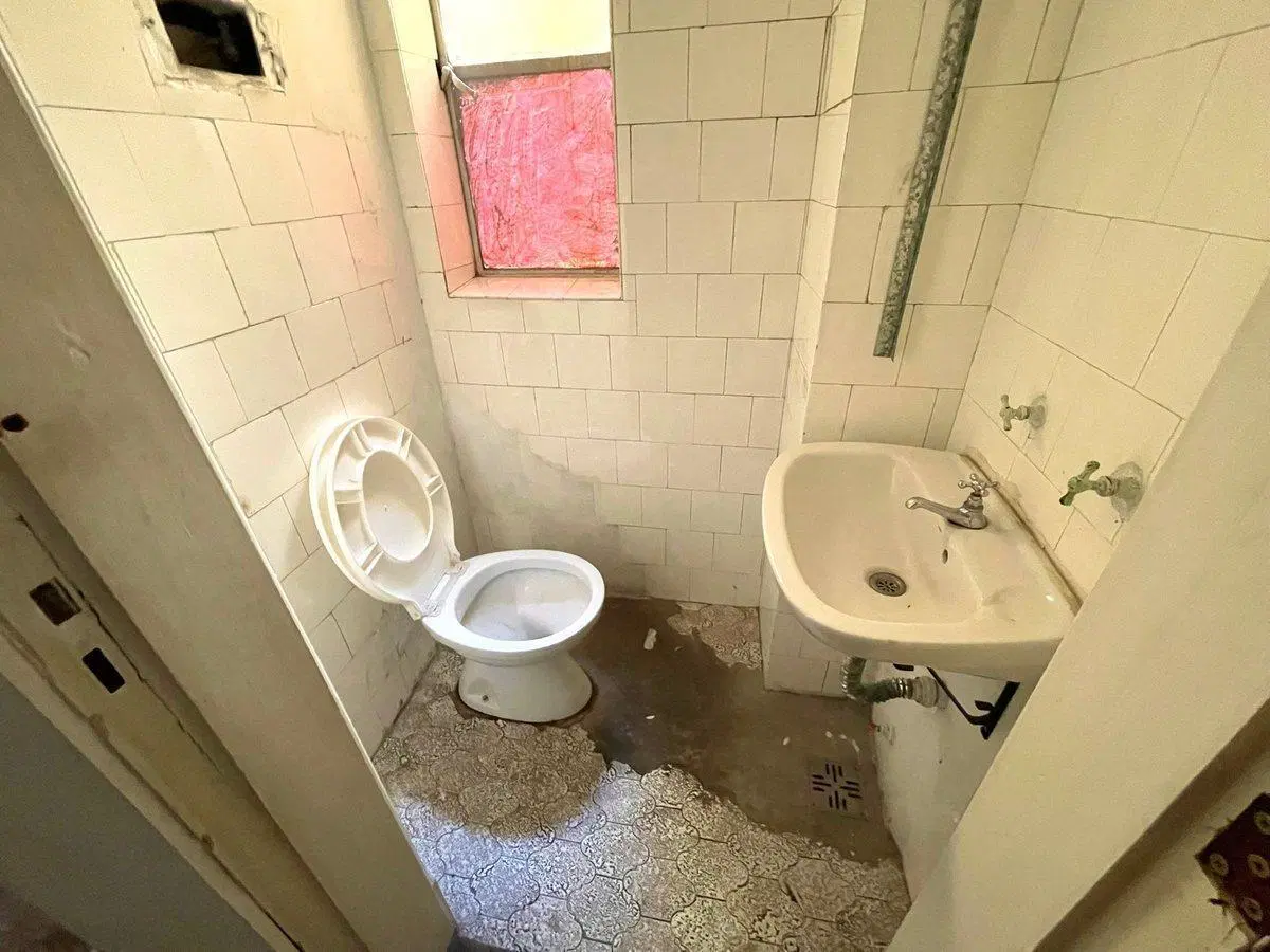 VENDE LOCAL COMERCIAL 70 m2 CUB FLORES 5