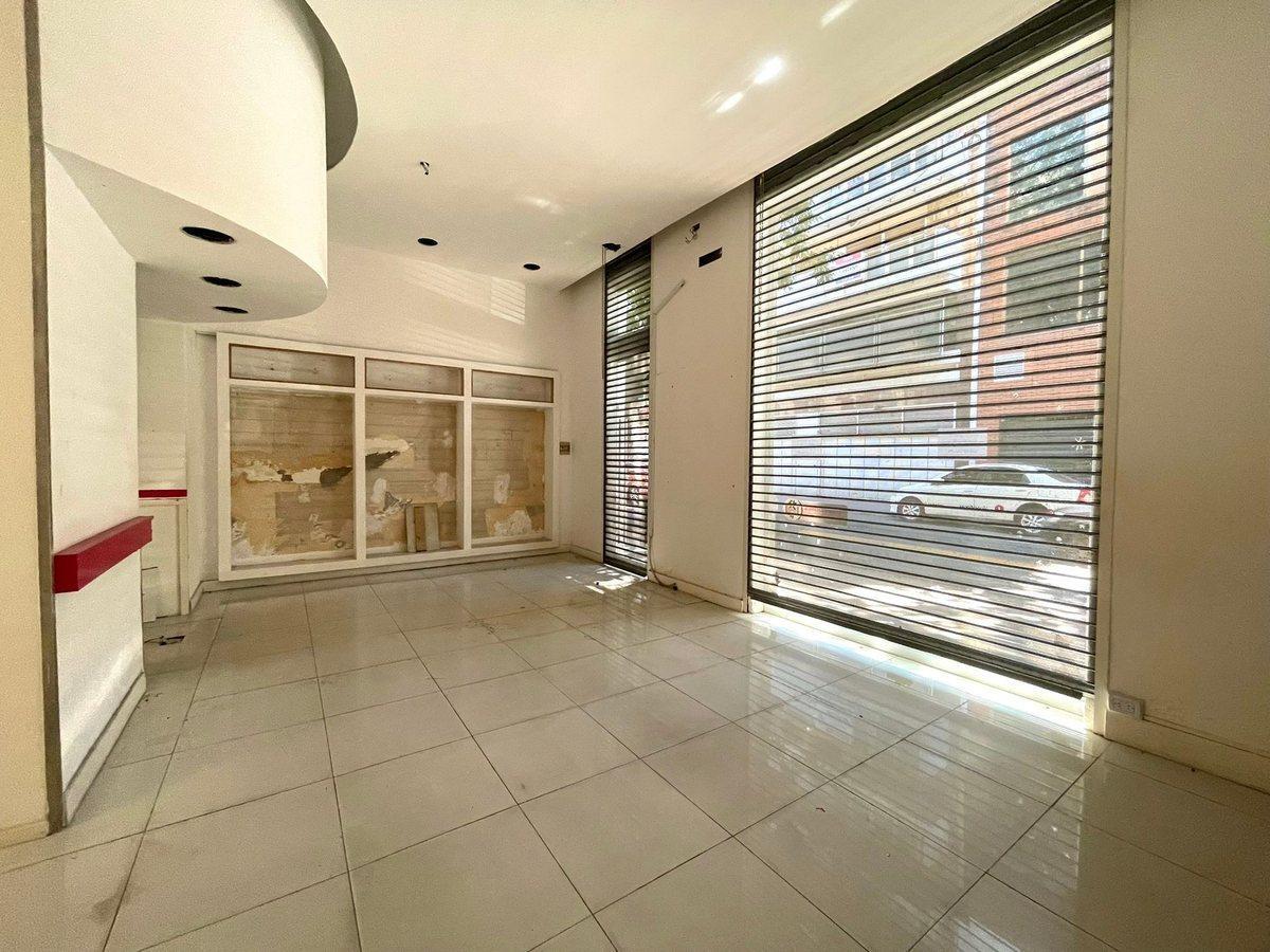 VENDE LOCAL COMERCIAL 70 m2 CUB FLORES