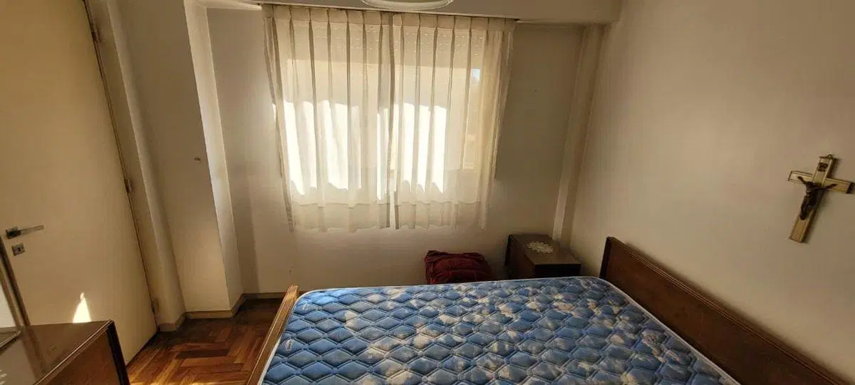 DEPARTAMENTO 2 AMBIENTES CONTRAFRENTE CON COCHERA 4