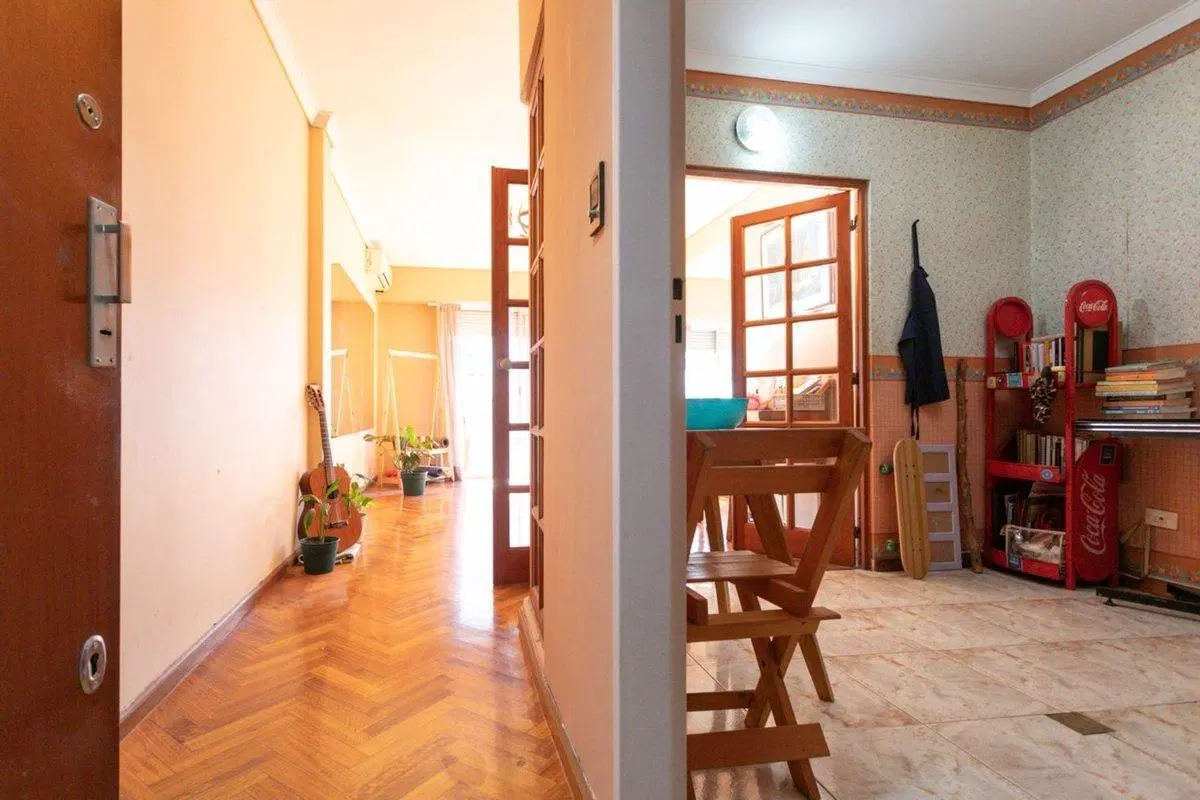 Venta 3 amb Coglhan al frente con balcon PURO SOL 5
