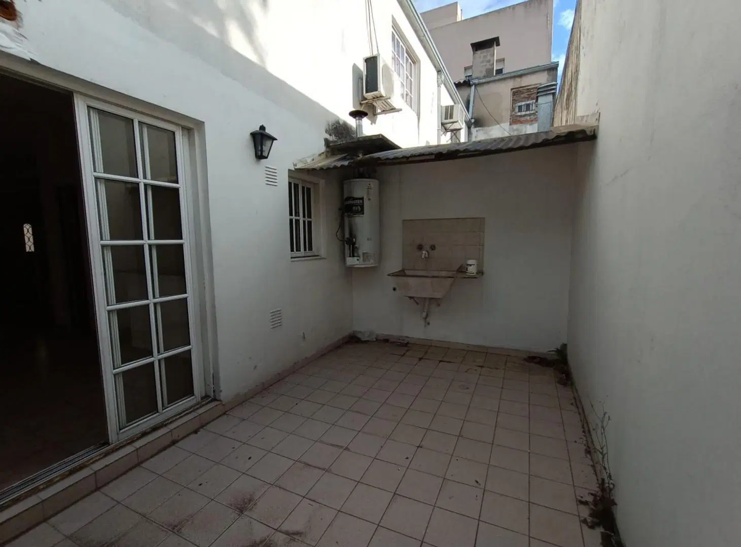 DPTO 3 AMB ALQUILER CASEROS DUPLEX PATIO Y GARAGE 5