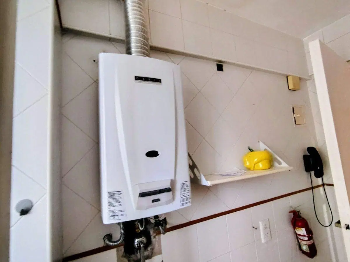Tres ambientes, luminoso, cómodo y funcional 5