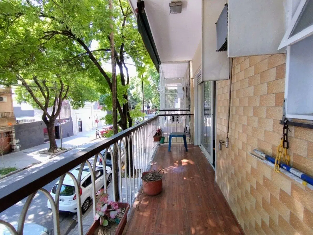 DEPARTAMENTO 3 Ambientes VENTA V. Ortuzar. Balcón 4