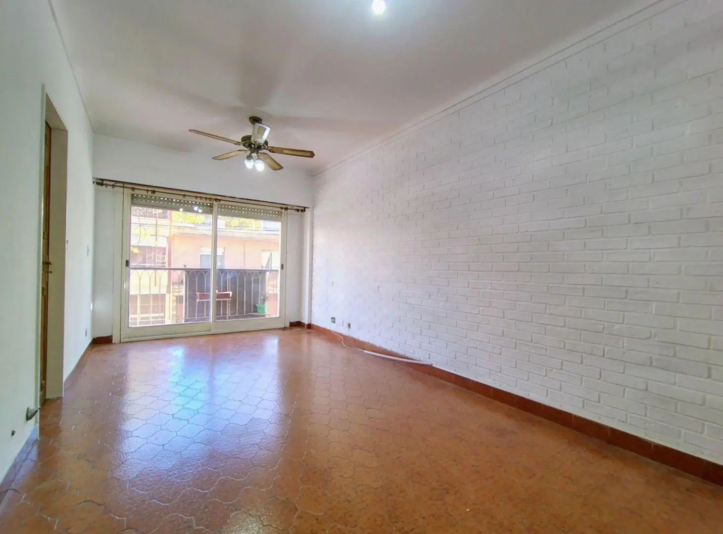 DEPARTAMENTO 3 Ambientes VENTA V. Ortuzar. Balcón 8