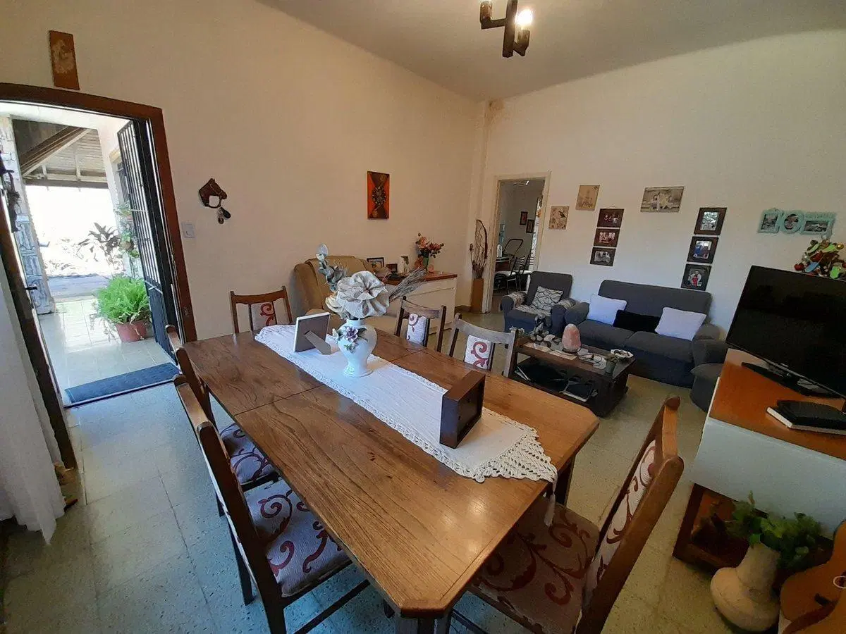 CASA EN VENTA LOMA HERMOSA APTA CREDITO 580 M2 TOT 5