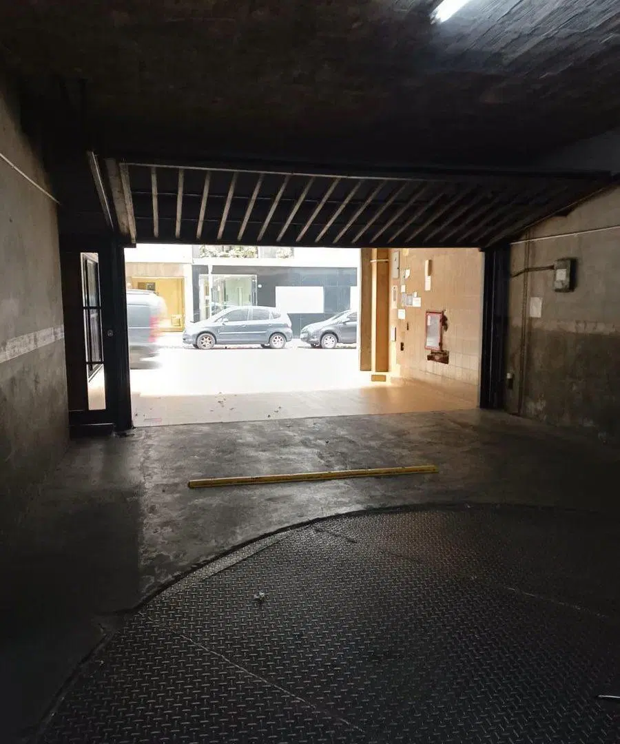 COCHERA EN VENTA RECOLETA C/ ESPACIO P 2 VEHICULOS 5