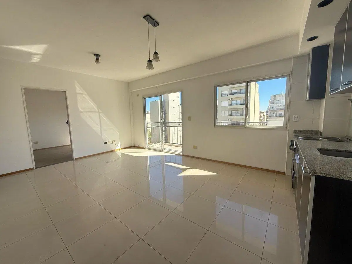 Hermoso departamento 2 amb. con mucha luz 2