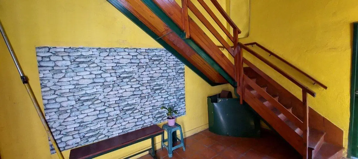 CASA MULTIFAMILIAR EN DOS PLANTAS GONZALEZ CATAN 2