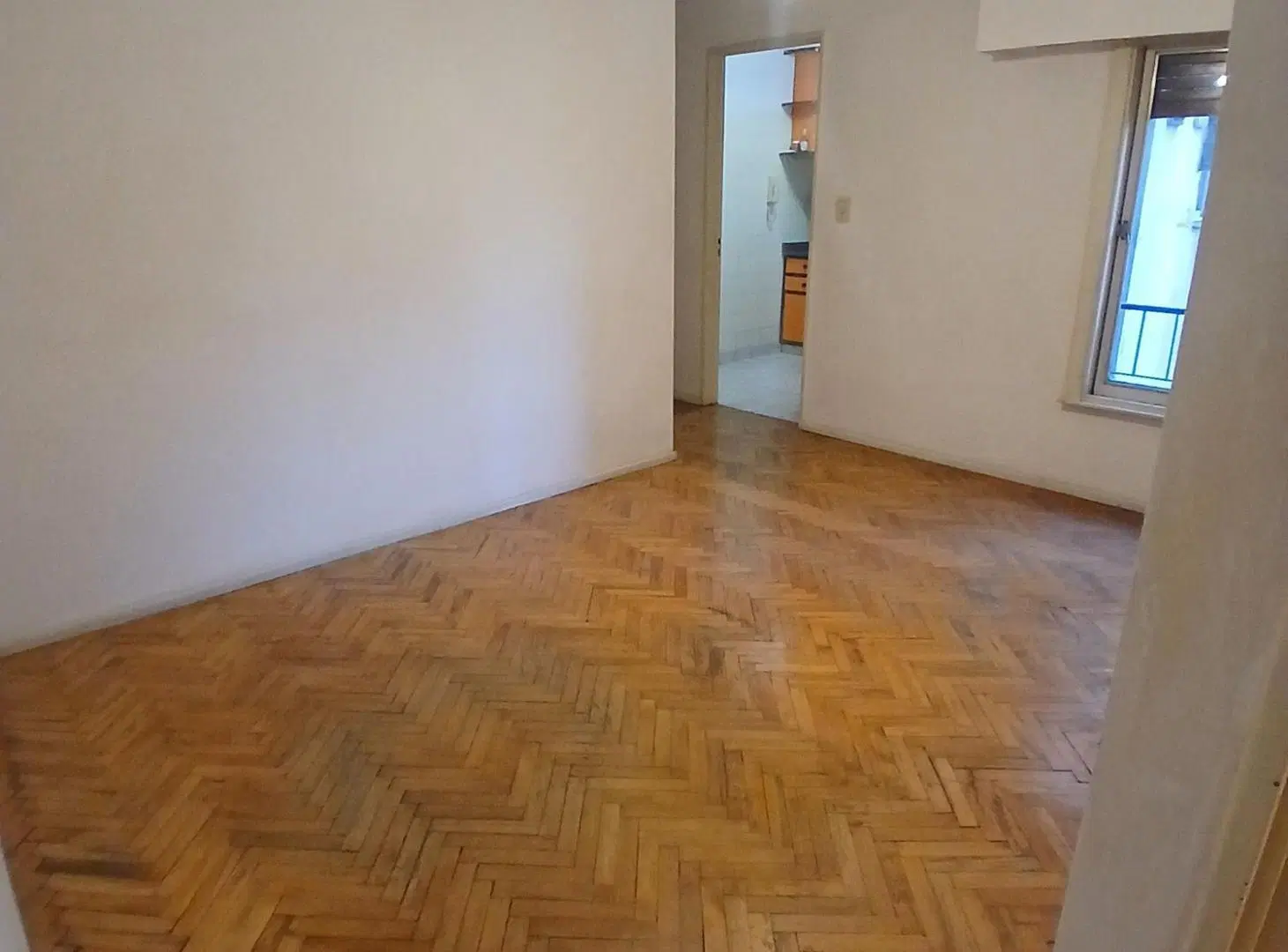 Departamento 2 ambientes en venta Boedo 5