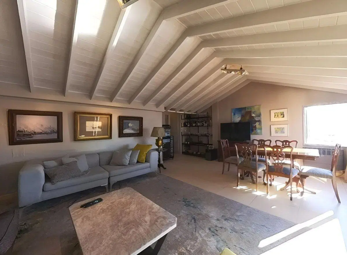 Duplex 2 ambientes VENTA Retiro cochera parrilla 4