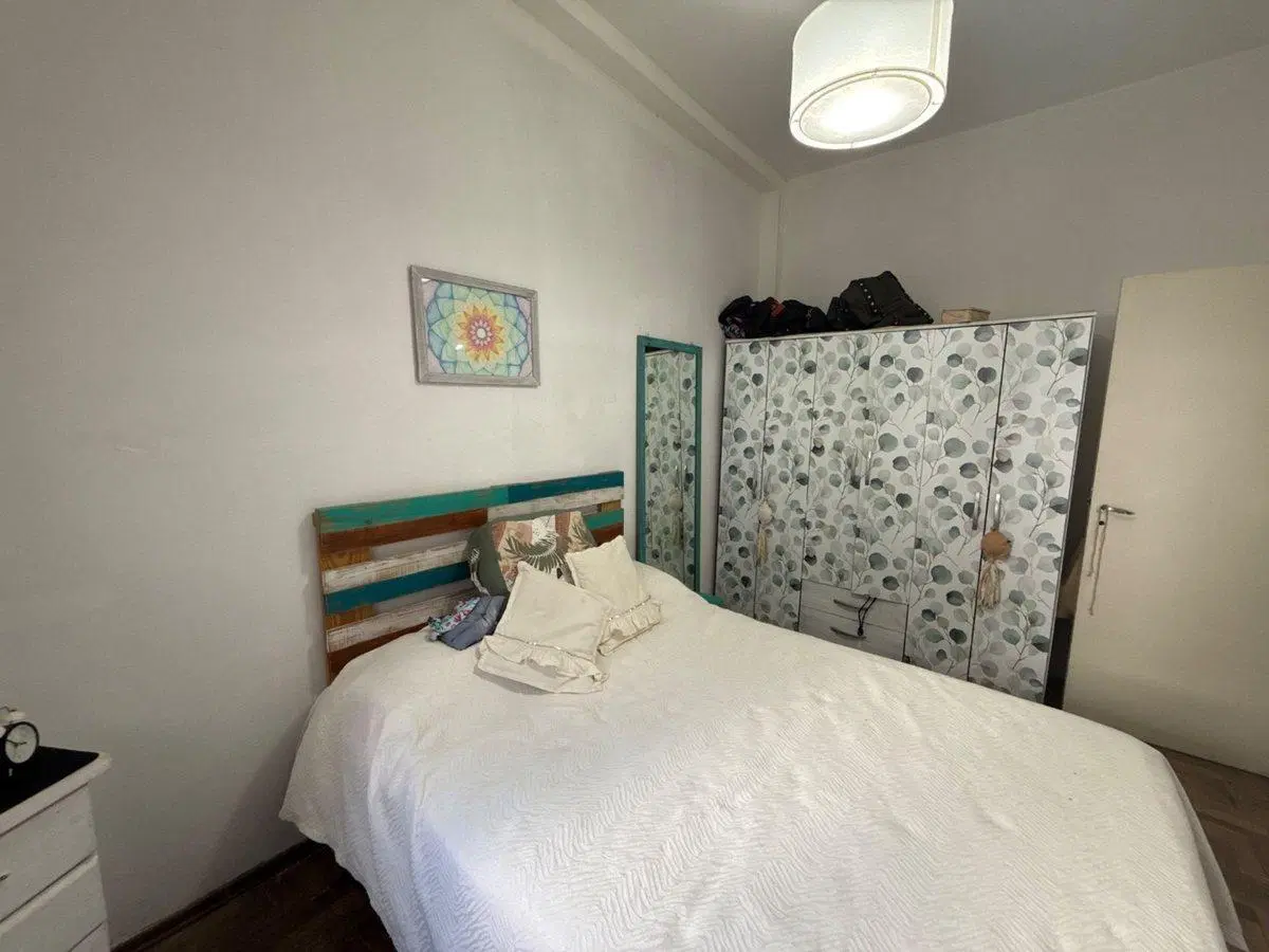 CASA EN VENTA 4 AMB C/GARAGE - MORON 4