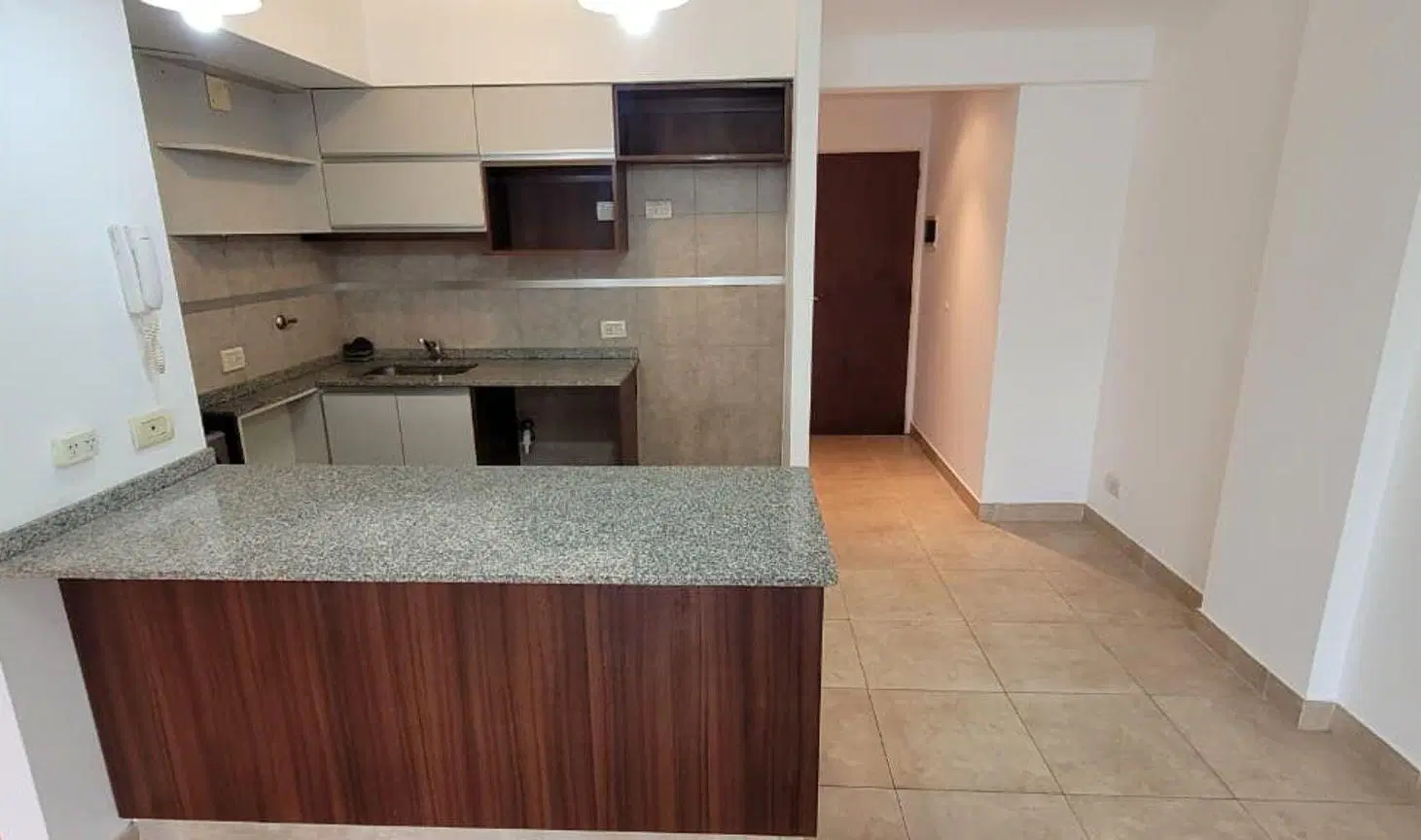 DEPARTAMENTO ALQUILER 2 AMBIENTES CON COCHERA 2