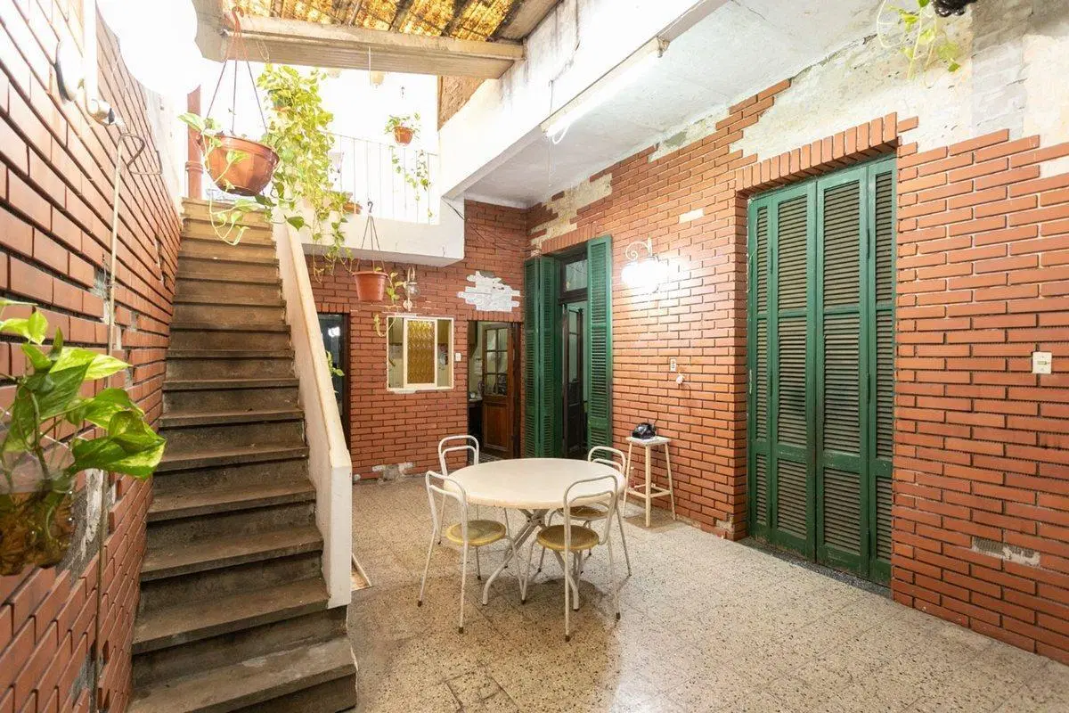 Casa en lote de 8.66 x 13 2