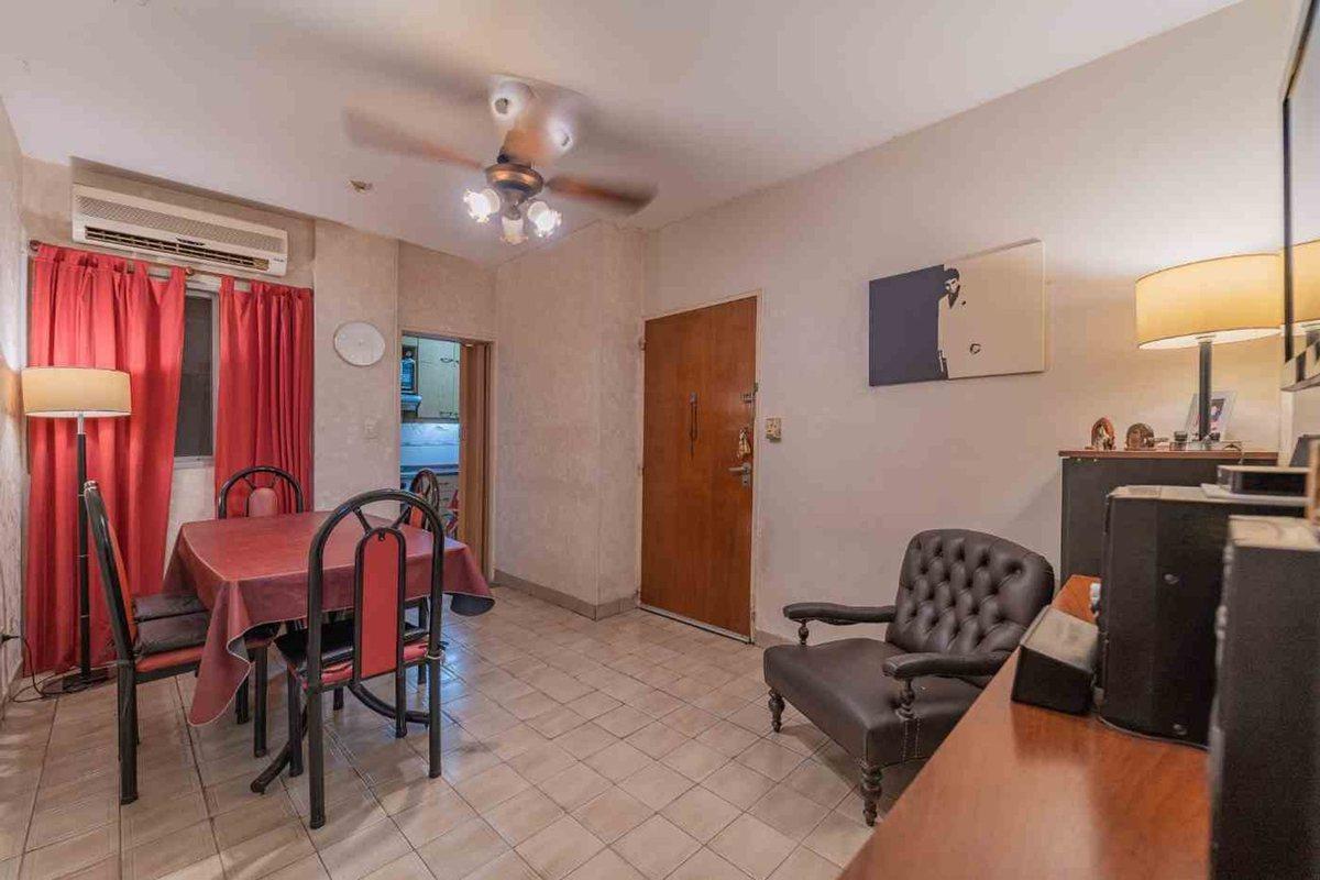 Depto 3 amb. con patio en pb – San Cristobal