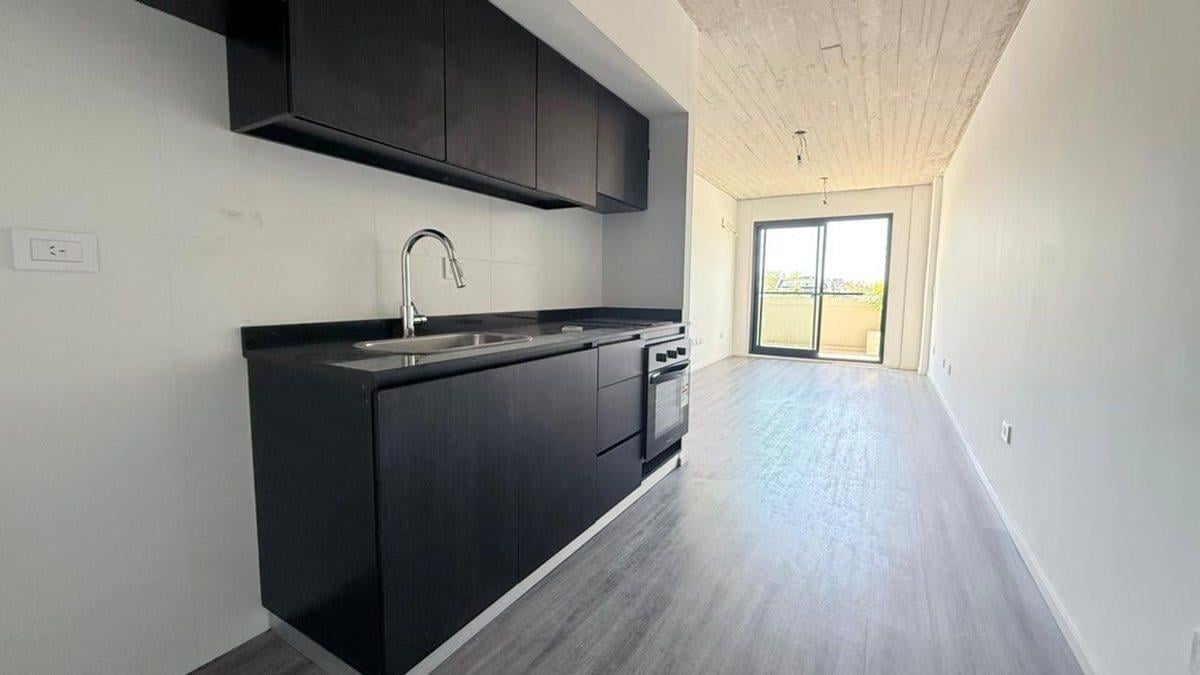 VENDE 2 AMB A ESTRENAR DEVOTO !