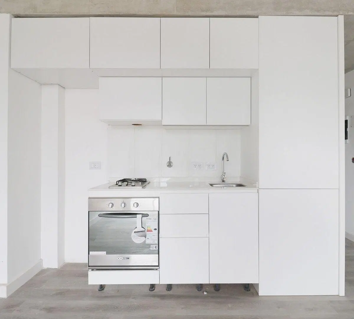 Monoambiente con balcón a estrenar 2