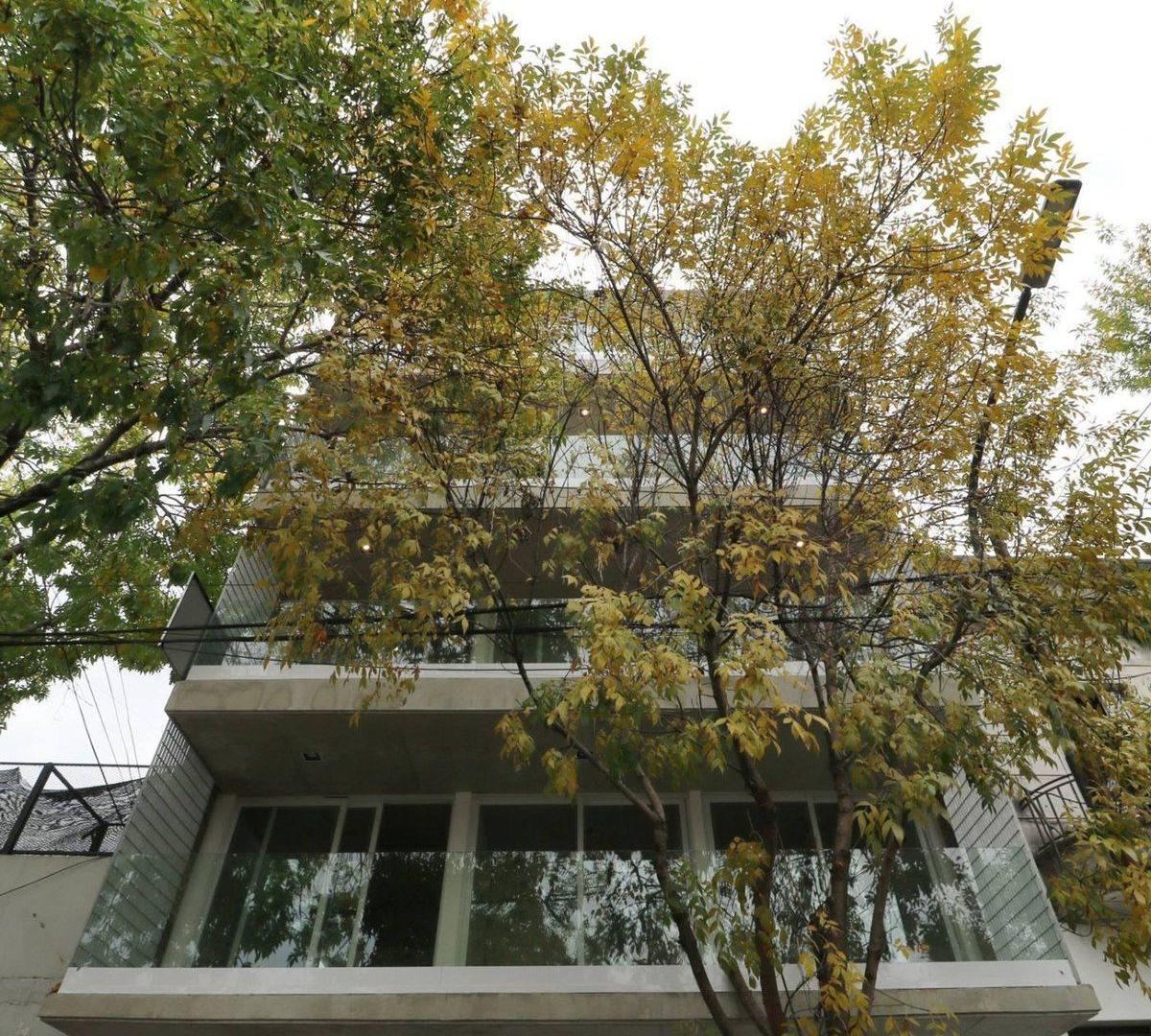 Monoambiente con balcón francés a estrenar